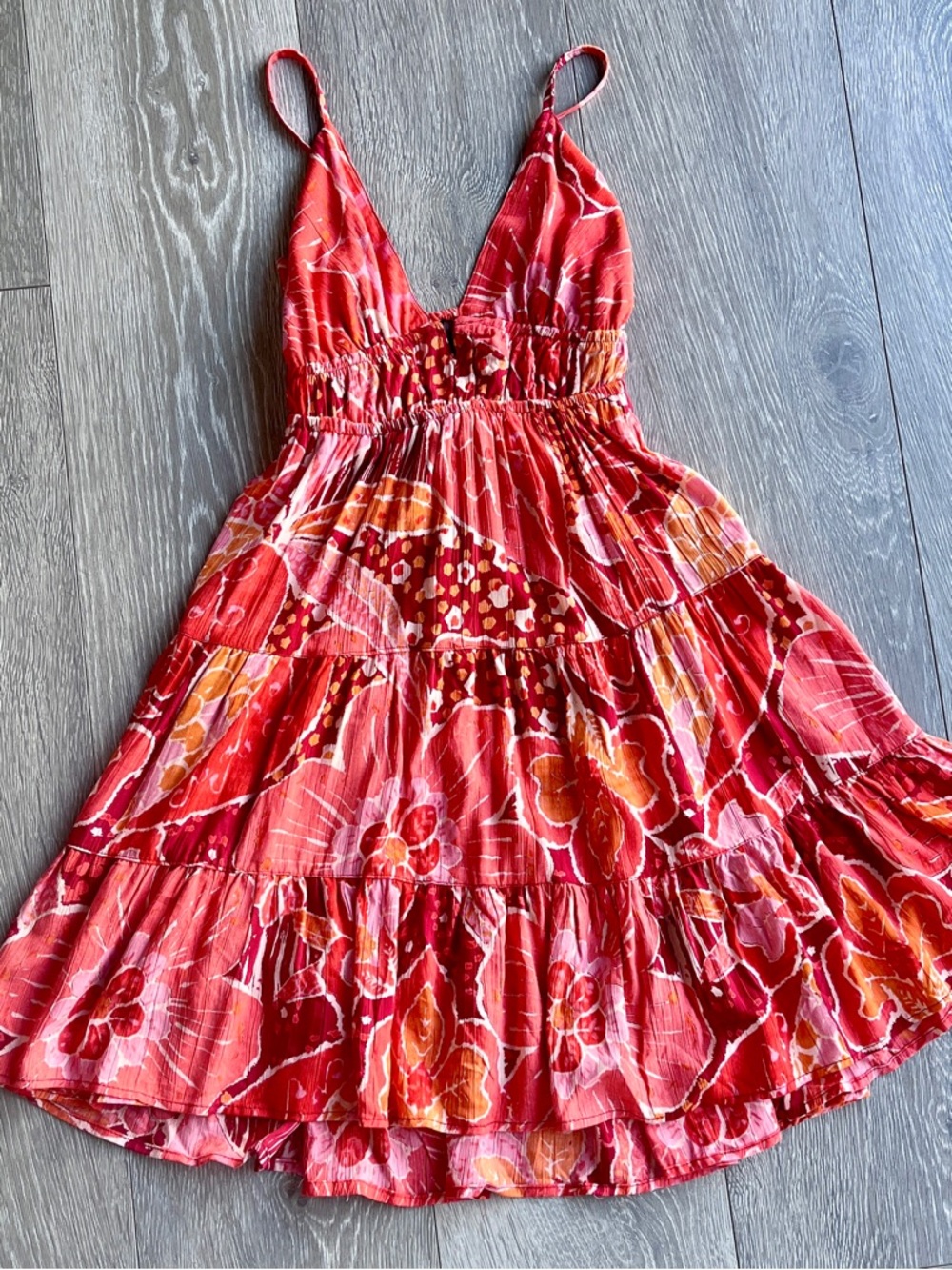 Angie Boho Coral and Red Mini Dress Tiered Skirt Tie Back • Size M